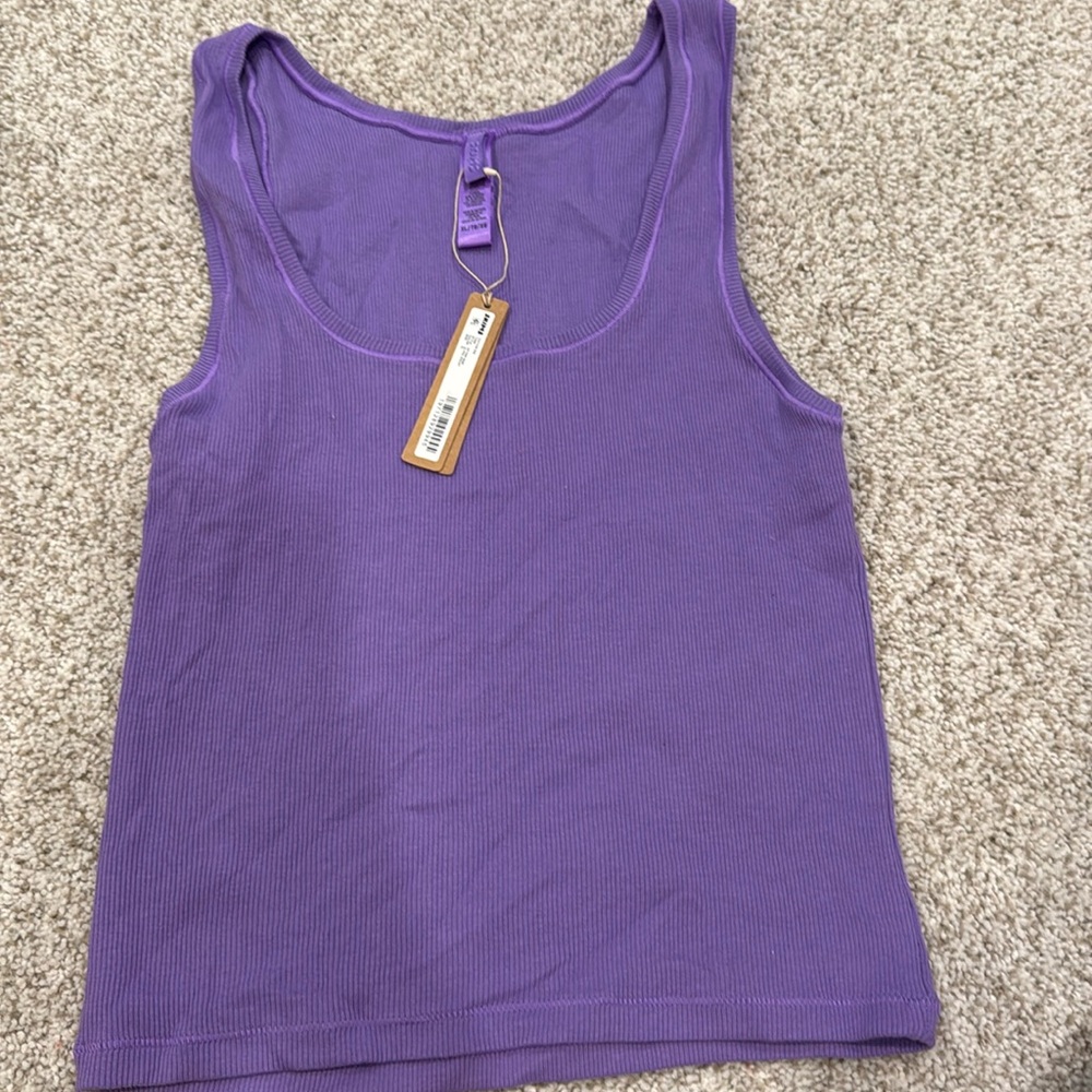 NEW WITH TAGS RARE PURPLE SKIMS TANK TOP XL